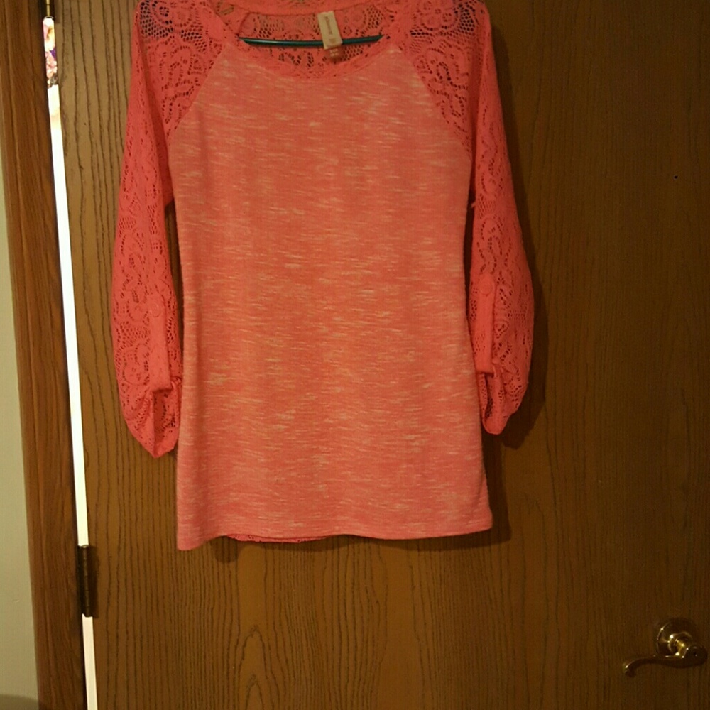 Ladies top