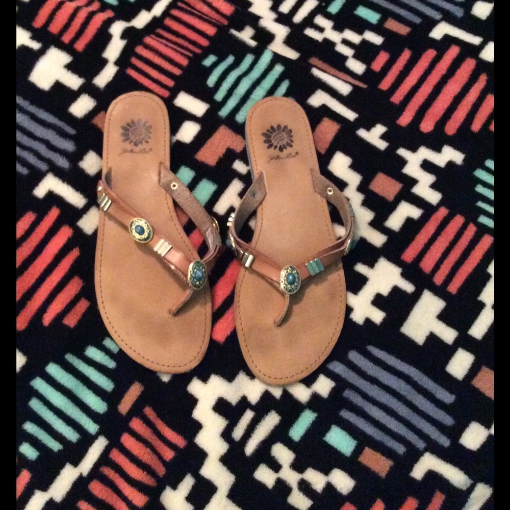 Used Yellow Box Sandals