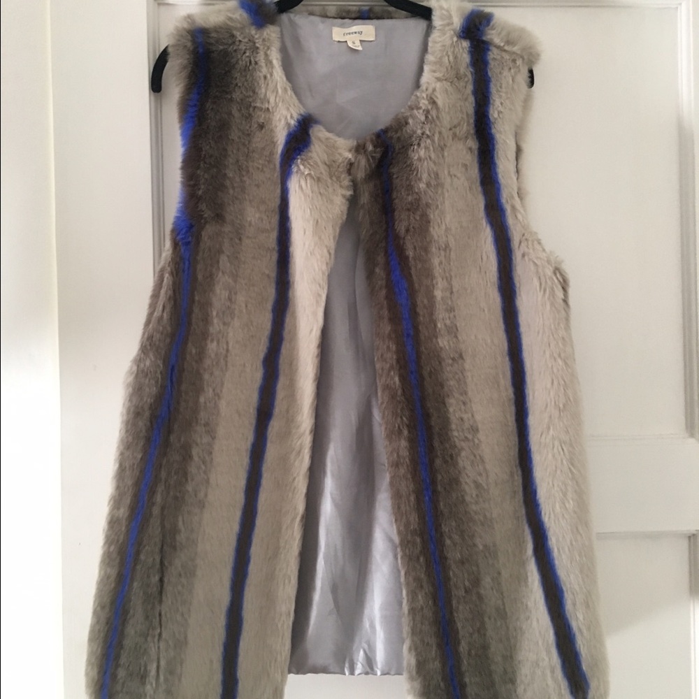 Faux fur vest
