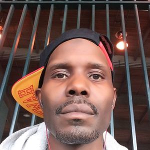 Meet your Posher, Adrian