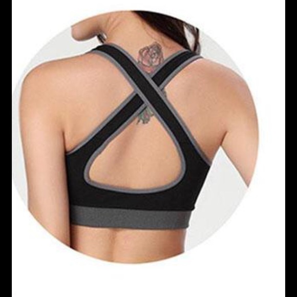 NWT Push-up Sports Bra - Picture 3 of 4