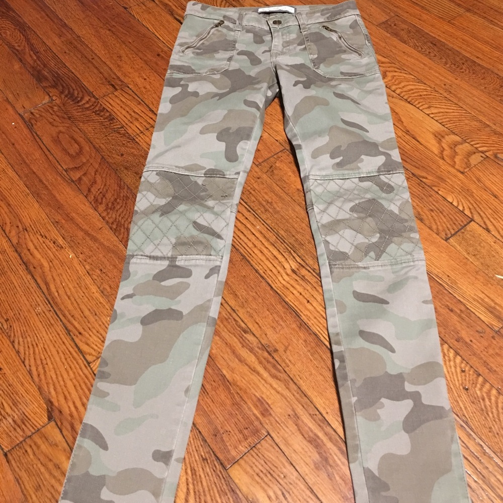 Skinny jeans