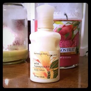 Wild Honeysuckle Body Lotion Travel Size