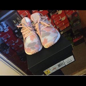 Adidas NMD pink camo size 7