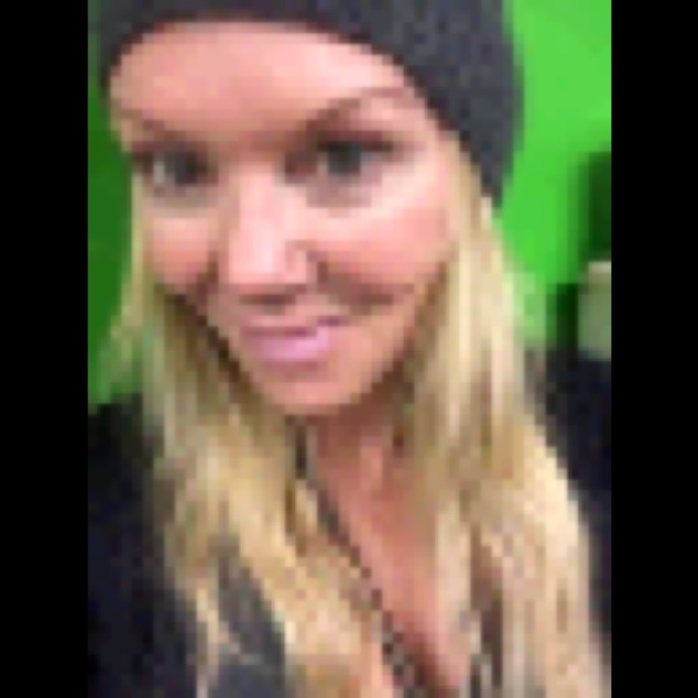 Meet your Posher, Gayle