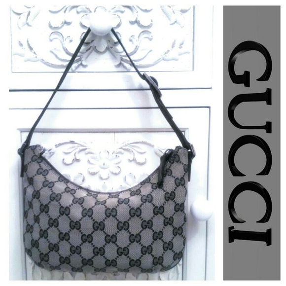 Gucci Handbags - AUTHENTIC GUCCI HOBO BAG🎉SALE🎉