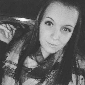 Meet your Posher, Rebecca