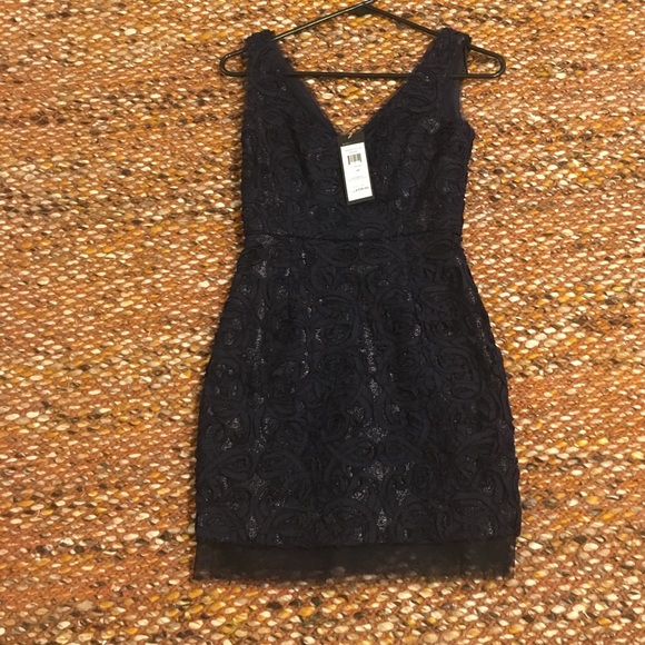BNWT bcbg floral appliqué navy dress - Picture 5 of 8