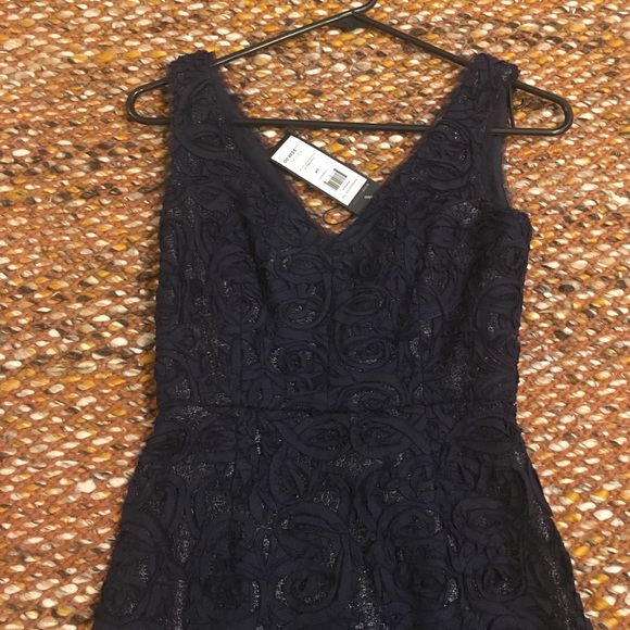 BNWT bcbg floral appliqué navy dress - Picture 6 of 8