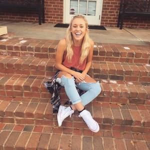 Meet your Posher, Skyler