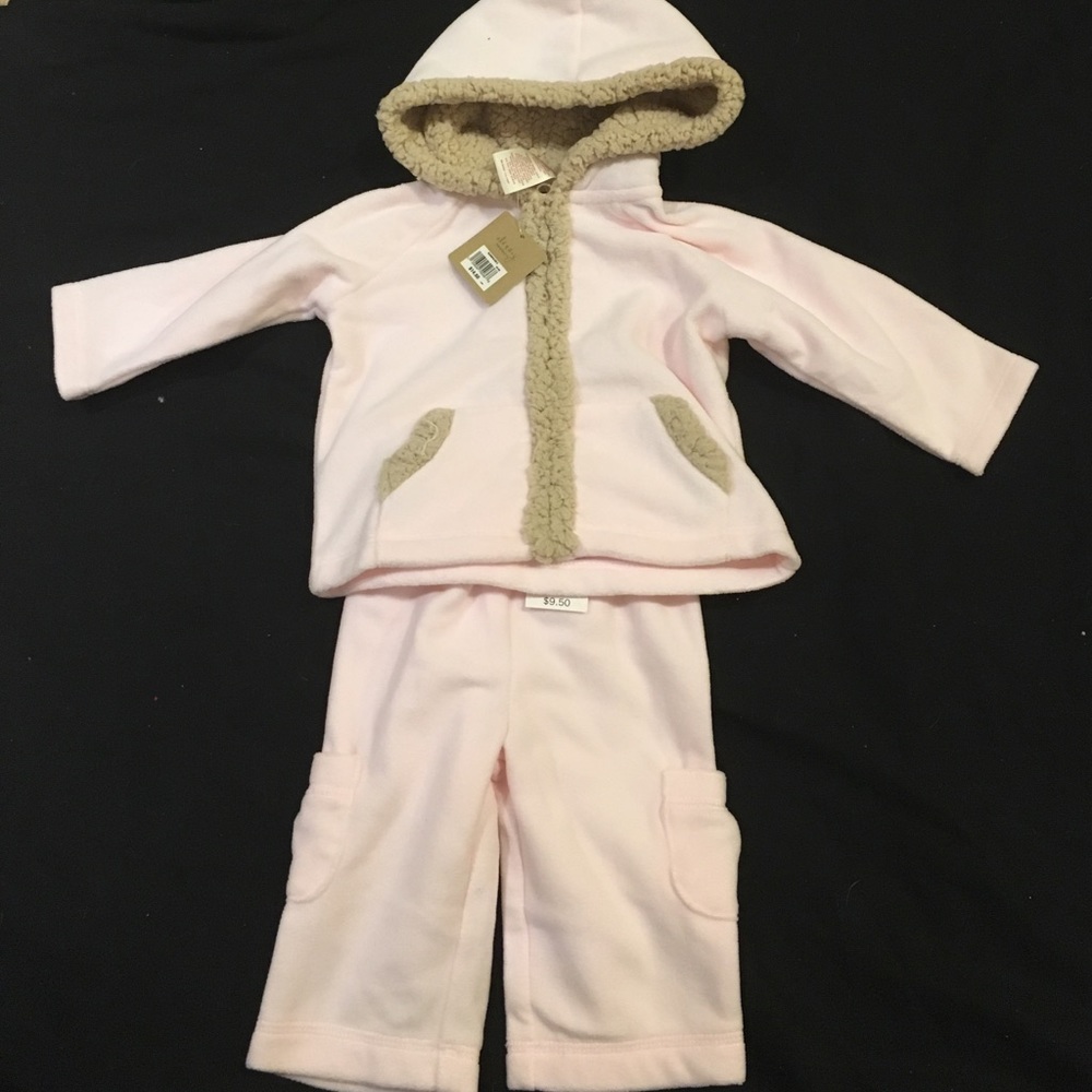 NWT ON pink fleece set
