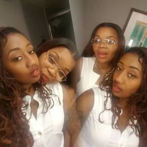 Meet your Posher, Zenobia