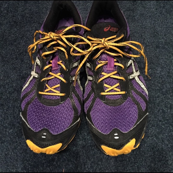 asics mud running shoes