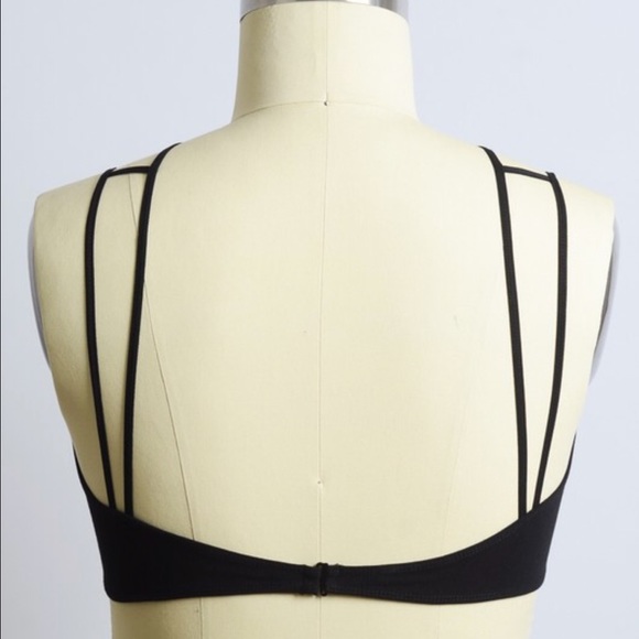 Too Sexy Black Bondage Strappy Bralette - Picture 5 of 5