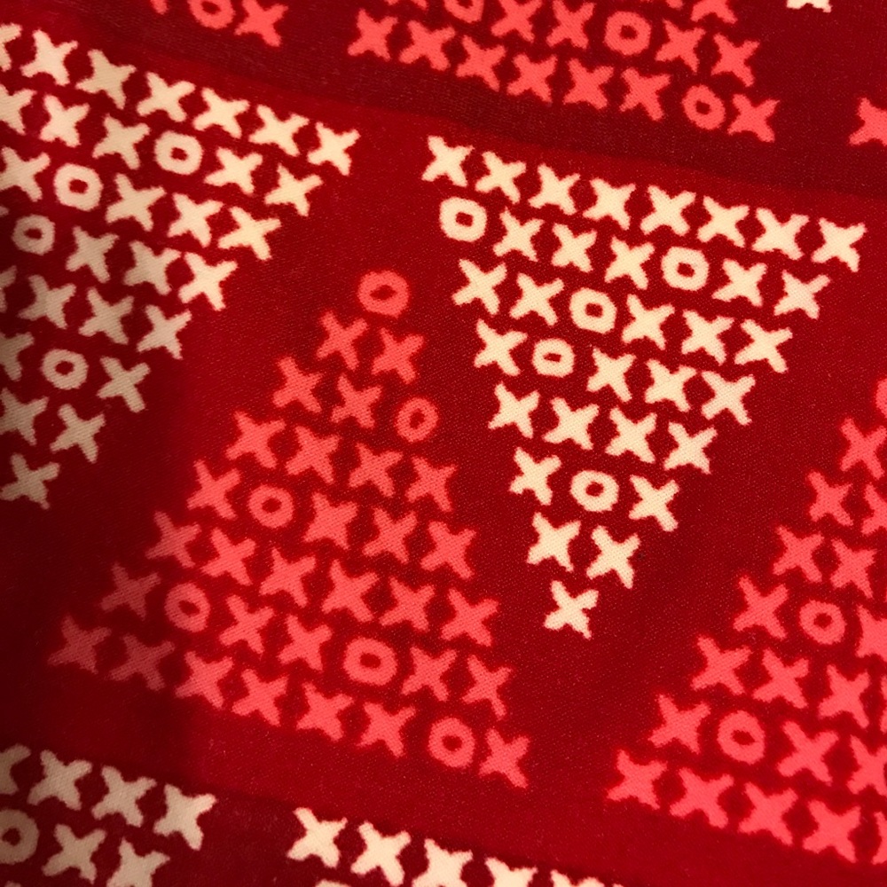 Lularoe OS Valentine's - Picture 2 of 2