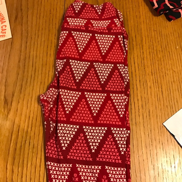 LuLaRoe Pants - Lularoe OS Valentine's