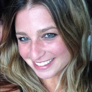 Meet your Posher, Dayna