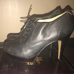 Nine West "Arnell"
