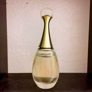 Dior J'adore Eau de Parfum 1.7oz/50ml