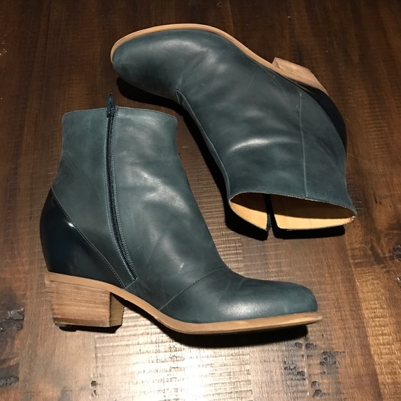 Maison Martin Margiela Shoes - Margiela booties SALE! MUST GO!
