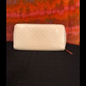 Louis Vuitton Vernis Zippy Long Wallet