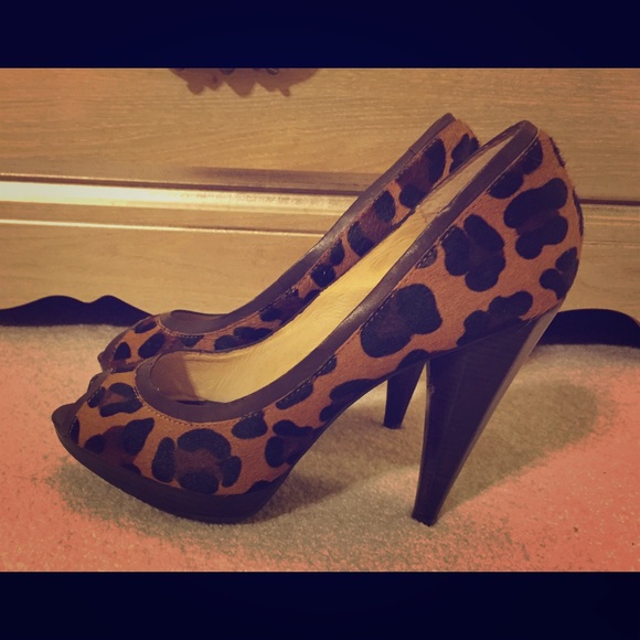 😍BEAUTIFUL MICHAEL KORS LEOPARD HEELS😍 Size 8 - Picture 4 of 7