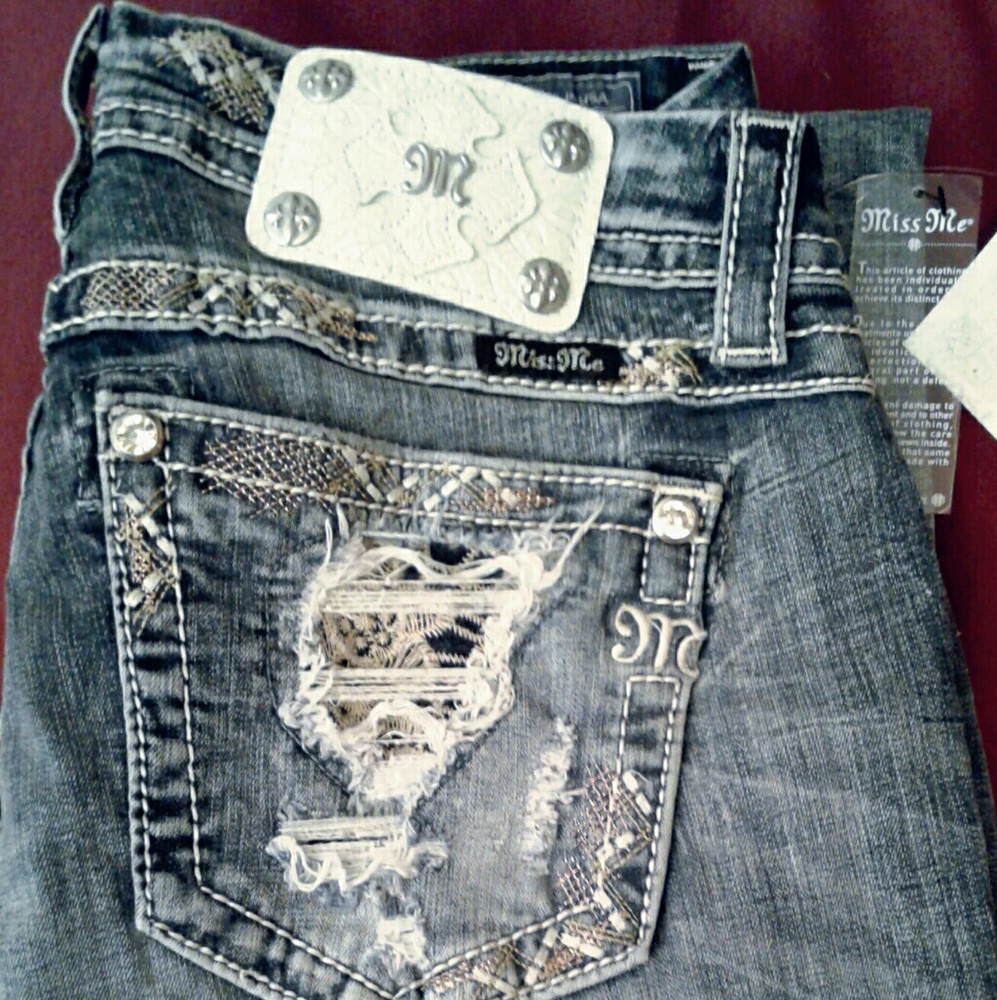 NWT Miss Me Jeans