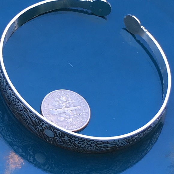 Shiny Phoenix cuff bracelet - Picture 3 of 4