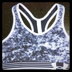 Under Armour Compression Heat Gear Sports Bra