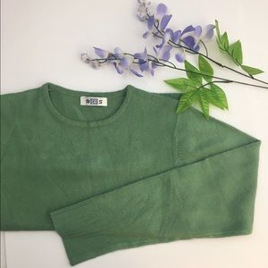 Vintage mint green long sleeve sweater