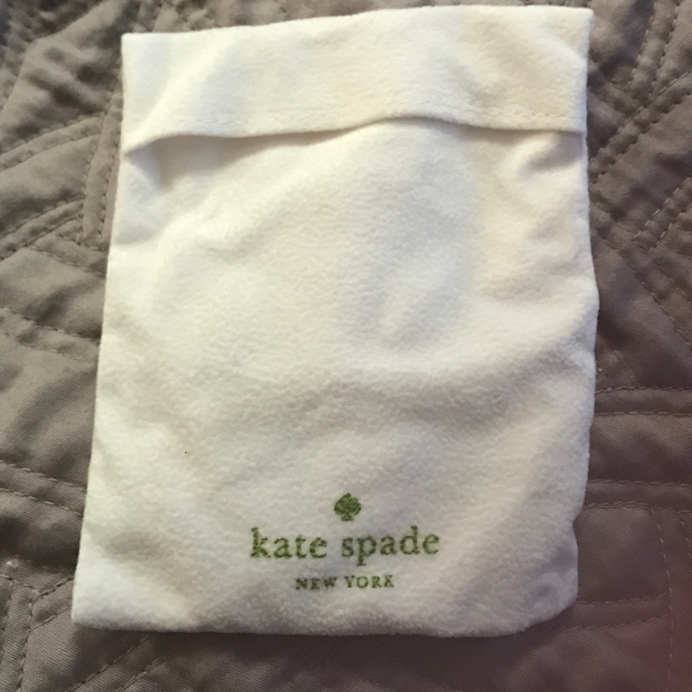 Stunning Kate Spade earrings.