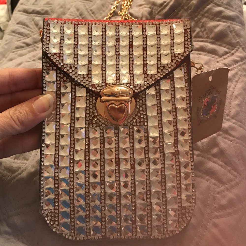 Very cute small side bag/wallet