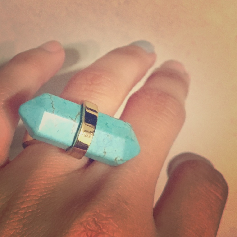 Turquoise stone ring