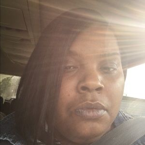 Meet your Posher, Davida