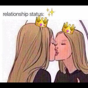 Meet your Posher, Mia