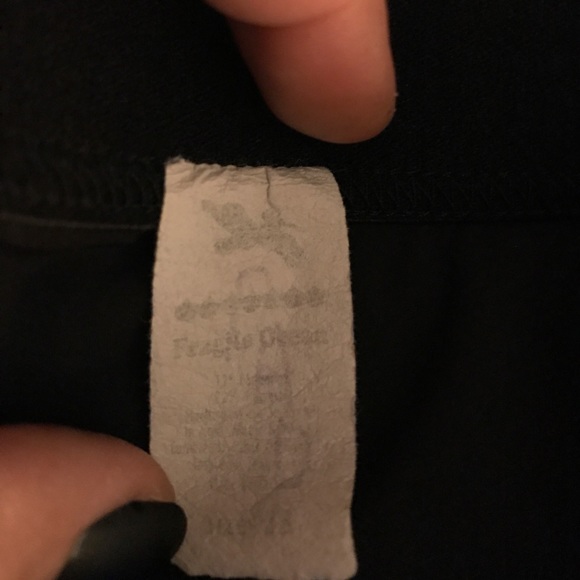 Men's Fragile Ocean Shorts - Picture 3 of 4