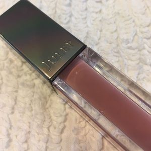 Julep's matte lip mouse in ooh la la