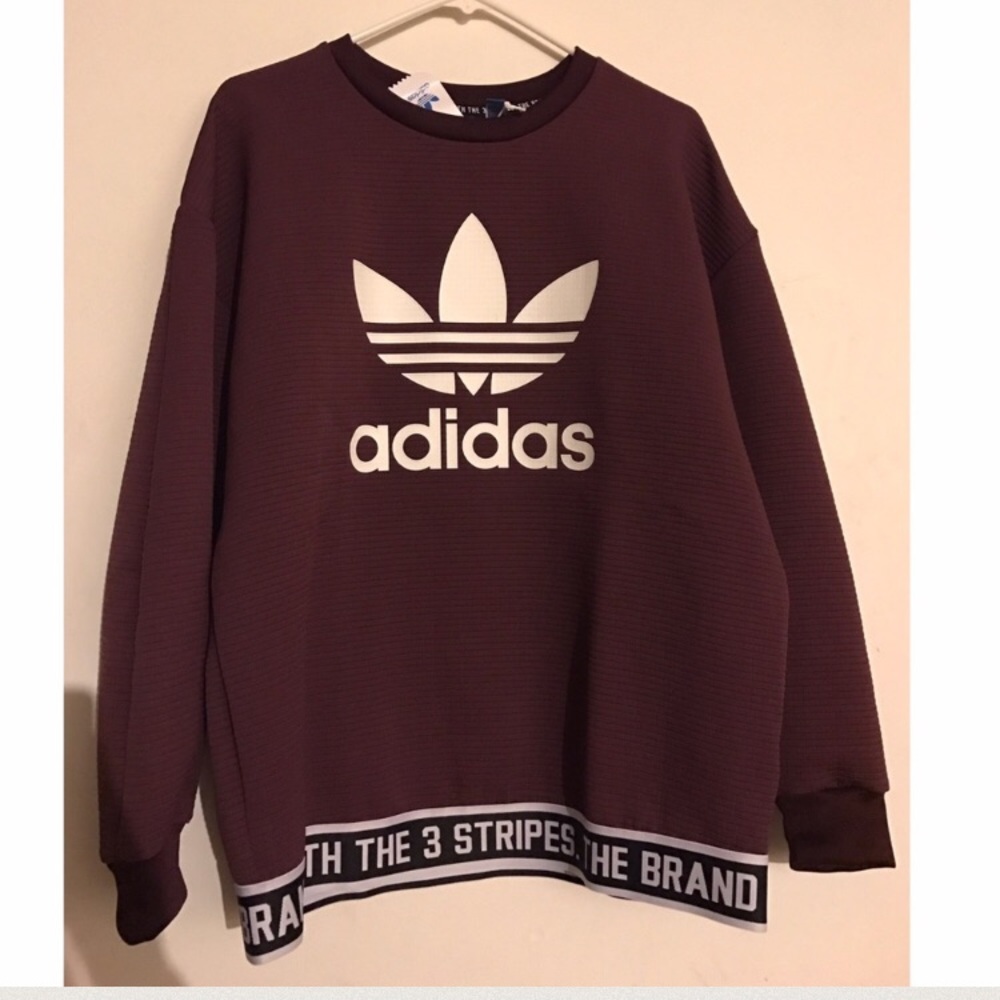 ***SOLD Adidas nmd women oversize Sweater Medium - Picture 2 of 3