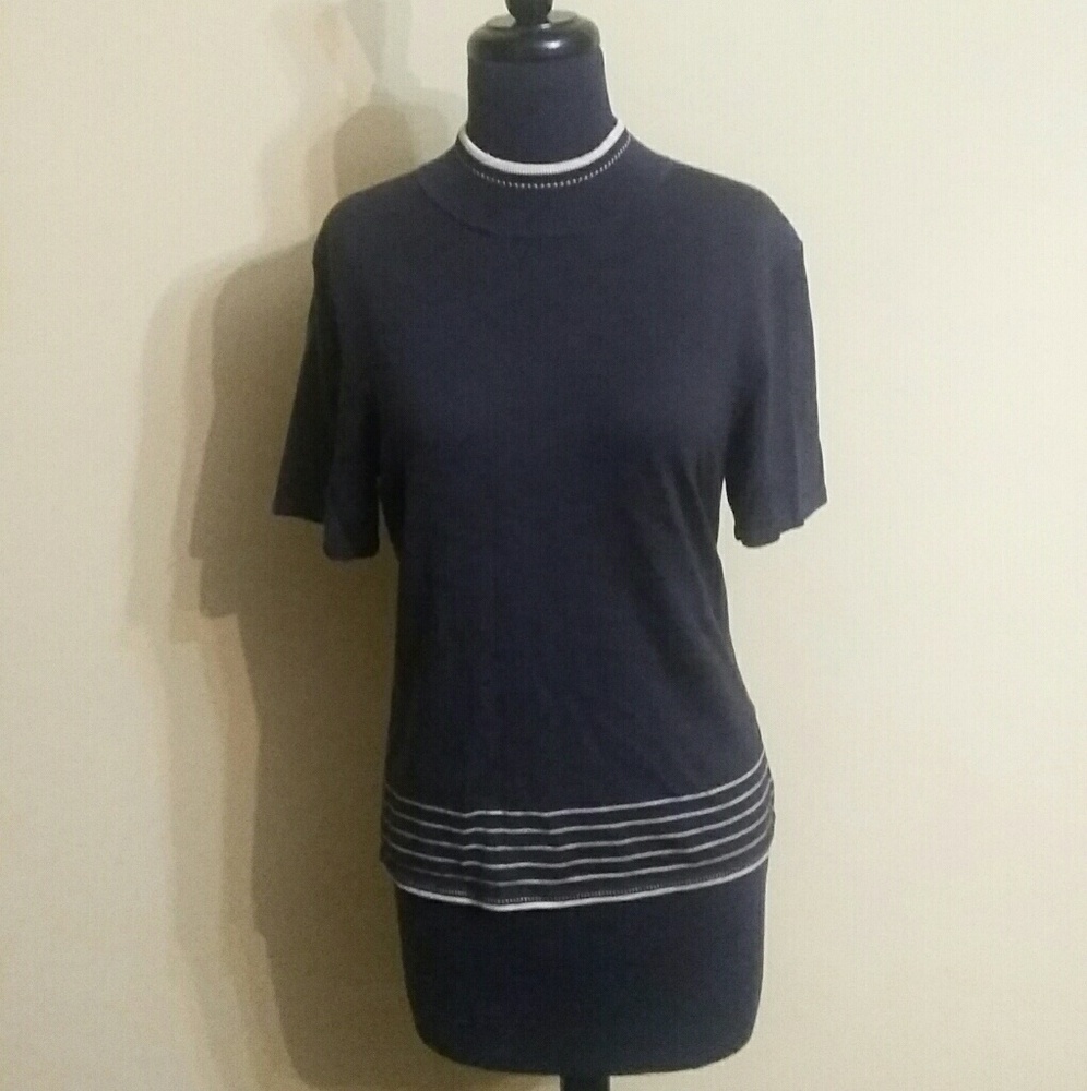 Tahari by Arthur S Levine  Charcoal Grey Sweater
