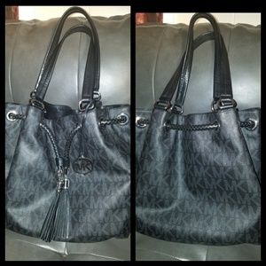 Michael Kors Shoulder Bag