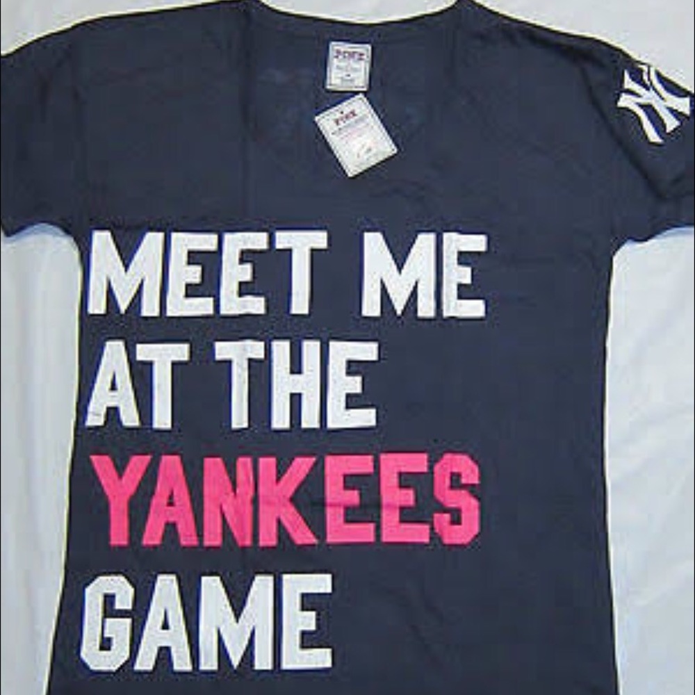 PINK Victoria Secrets Yankee shirt L