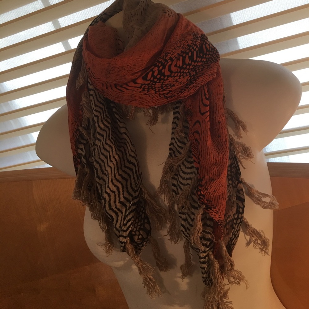 Scarf - Picture 2 of 5