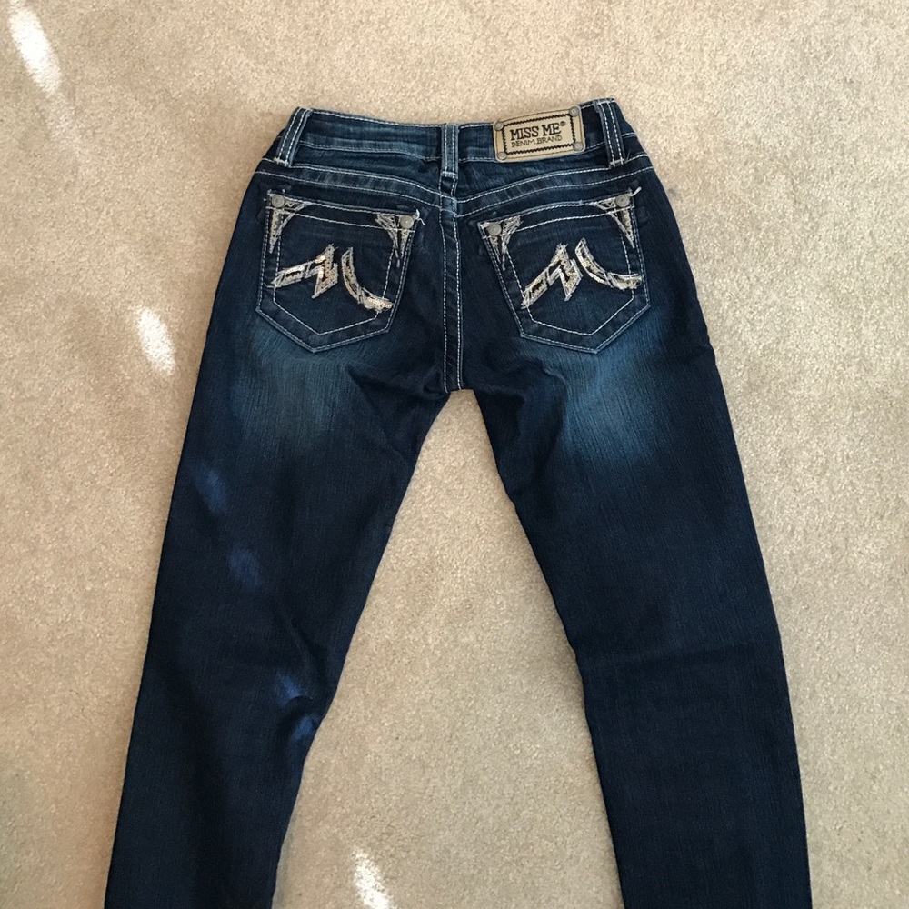 Miss Me Skinny jeans with embellished pockets