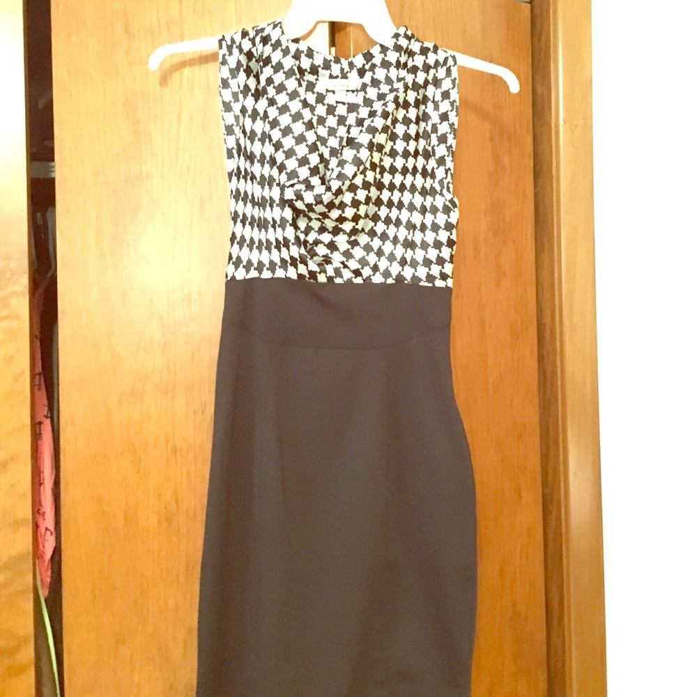 Worn Twice! dress size 7 💃🏻👠