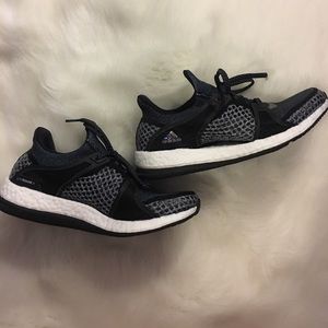 Adidas women's Pure Boost XTR size 6