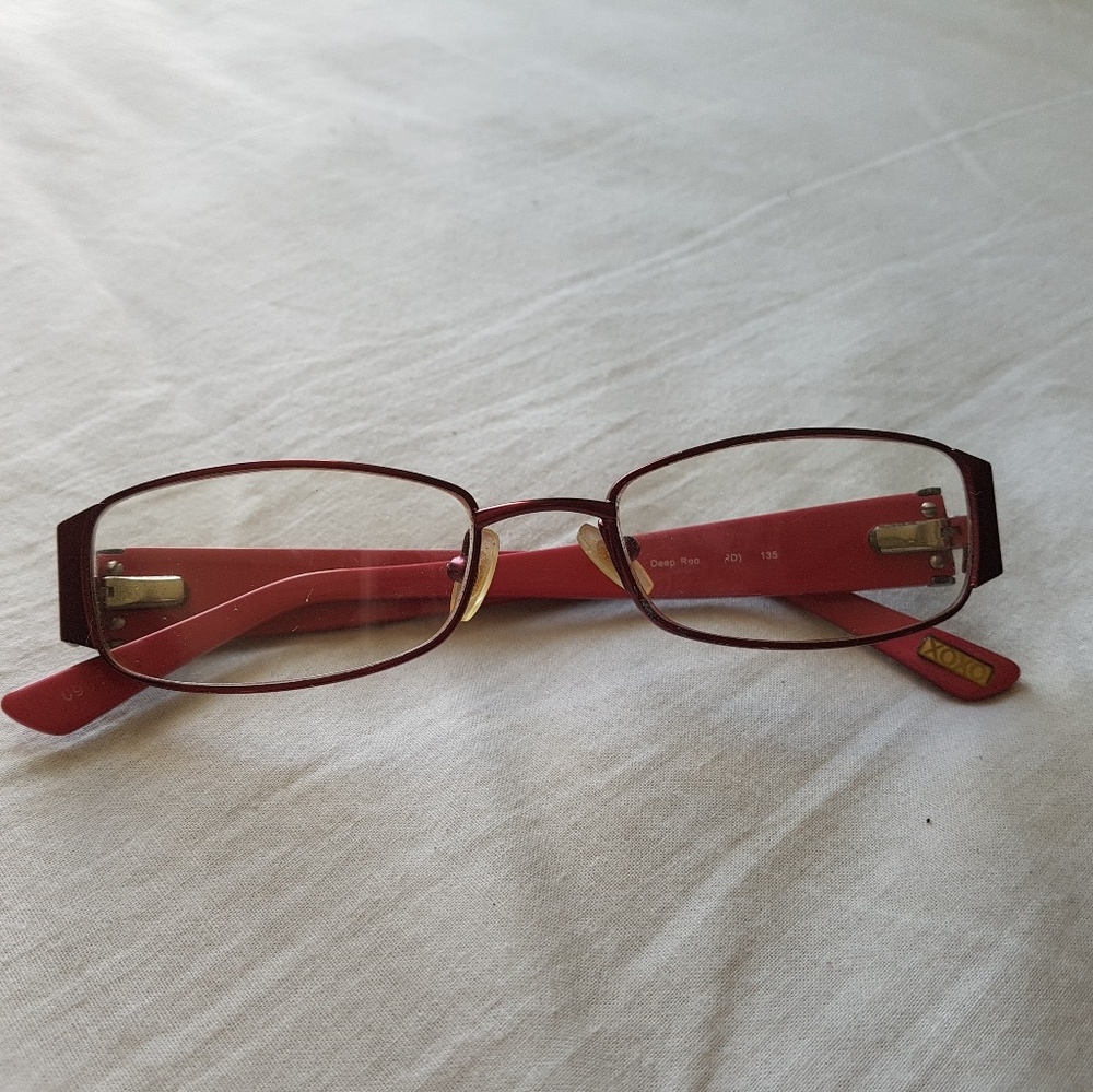 Sold 🛇🛇🛇🛇Eye glasses