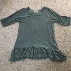 Vintage Green Ruffle 3/4 Sleeve Shirt