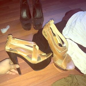 Michael Kor heels