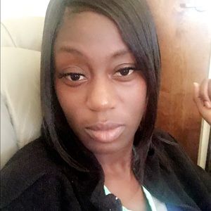 Meet your Posher, Sherina