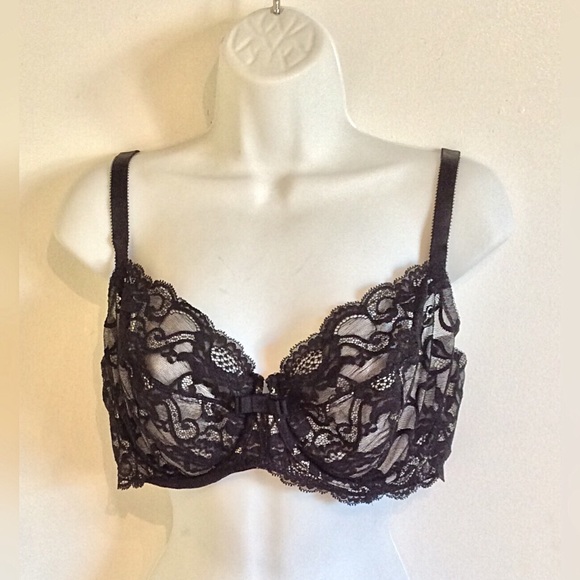 Victoria's Secret Other - Sexy lace bra by Victoria's Secret